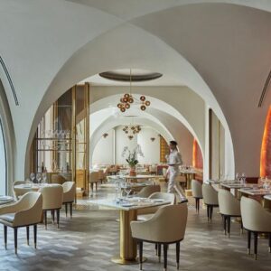 luxury-restaurant-interior-design-with-arched-architecture